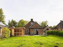 Peaceful Bungalow Near Forest Edge