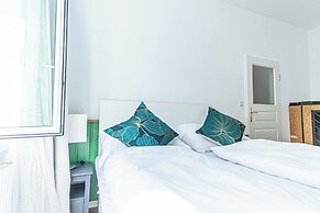 3BR Apt 15 Min from Landstraße Hub