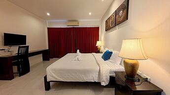 Baan Phu Chalong Place