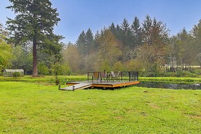 3 Acres! Spacious Waterfront Home in Amboy
