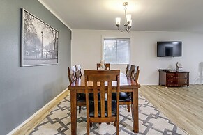 3 Acres! Spacious Waterfront Home in Amboy
