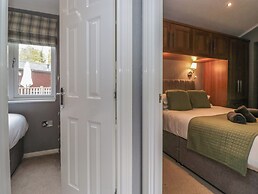 32 Grasmere