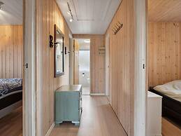 5 Star Holiday Home in Hals