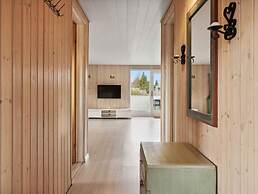5 Star Holiday Home in Hals