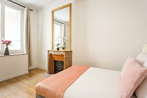 Merveil Family Suite - Cardinal Mercier