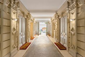 Merveil Family Suite - Cardinal Mercier