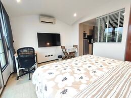 Venetian Signature Condominium