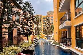 Venetian Signature Condominium