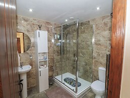 Pompian Lodge