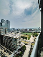 Lux Lakeview Suite CNTower Free Parking