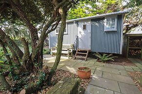 Hilbre Shepherd Hut