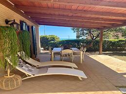 Elegant Villa With hot Tub, Views