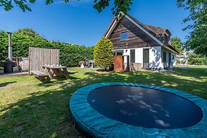 Luxury 8-person Holiday Villa