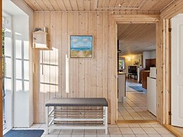 5 Star Holiday Home in Saeby