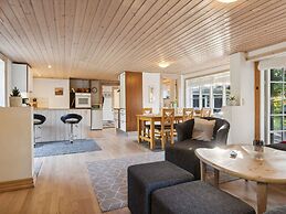 5 Star Holiday Home in Saeby