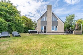 Charming Villa Near the sea and Forest