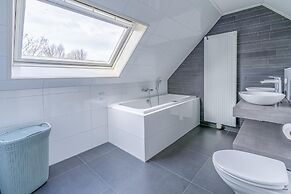 Charming Villa Near the sea and Forest