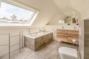 Charming Villa Near the sea and Forest