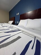 Chaplin Inn & Suites