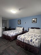 Chaplin Inn & Suites