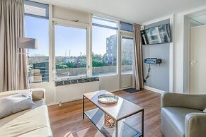 2 Person Island View Apartment