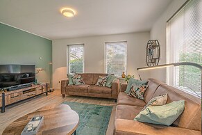 Charming Villa With Sauna and South-facing Garden