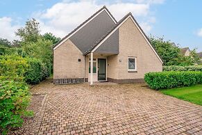 Charming Villa With Sauna and South-facing Garden