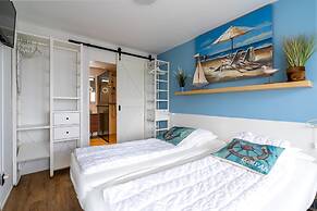 2 Person Island View Apartment