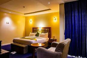 Villa Hilton Hotels & Apartments