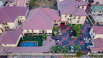 Villa Hilton Hotels & Apartments