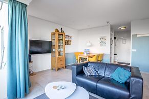 2-person Island-sea View Studio Apartment