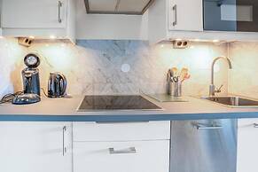 2-person Island-sea View Studio Apartment