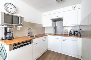 Nice Apartment Near the Beach