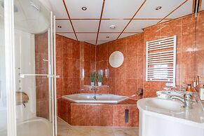 2 Person sea View Apartment