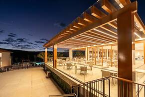 Pyrenéus Residence Resort