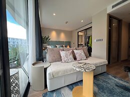 1BR 5Min Walk to BeachPool&Gym C243
