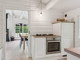 4 Star Holiday Home in Dronningmolle