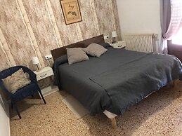 Hostal Braseria Missamaroi