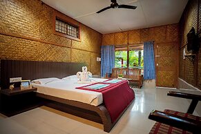 Palm grove eco resort