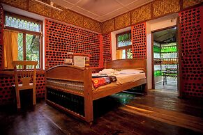 Palm grove eco resort