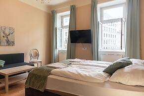 2BR Apartment Central Long Stay