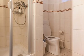 2BR Apartment Central Long Stay