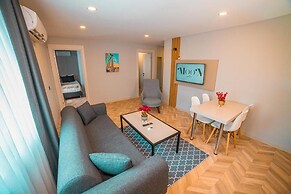 Moon Suites