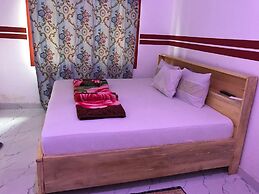 Alberjah Traincity Guesthouse