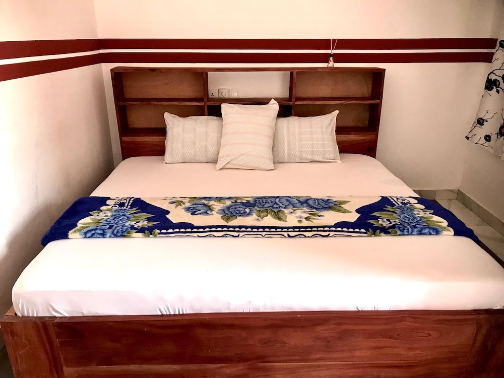 Alberjah Traincity Guesthouse