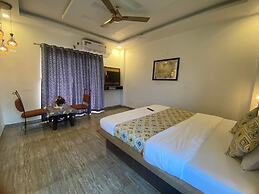 Hotel Golden Galaxy