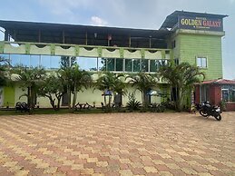 Hotel Golden Galaxy