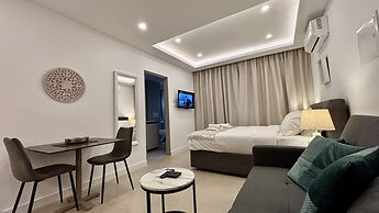 White Arches Studio Suite