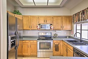 Breezy Mesa Condo w/ Community Pool & Hot Tub!