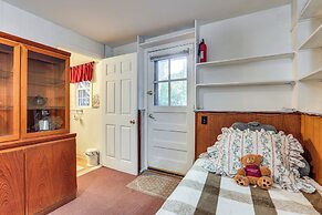 2 Mi to NYC Train: Wfh-friendly Greenwich Apt!